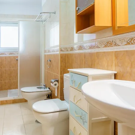 Living Sol - Centric Urban Guest house *